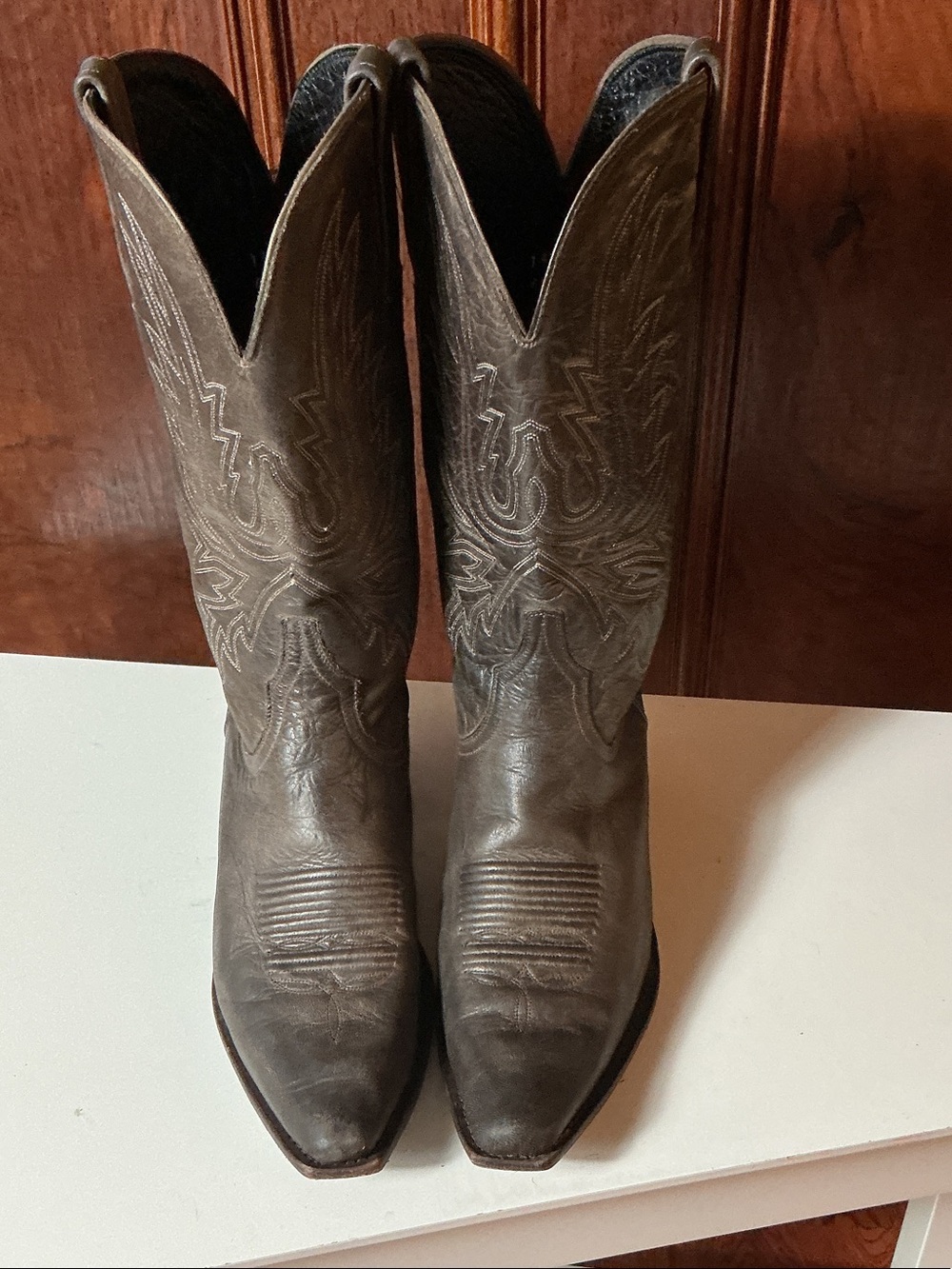 Lucchese Charlie 1 Horse Dark Brown Embroidered Western Heeled Boots